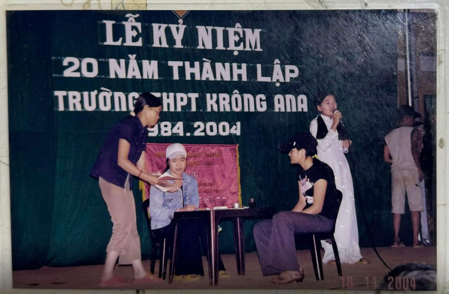 Hiện tại